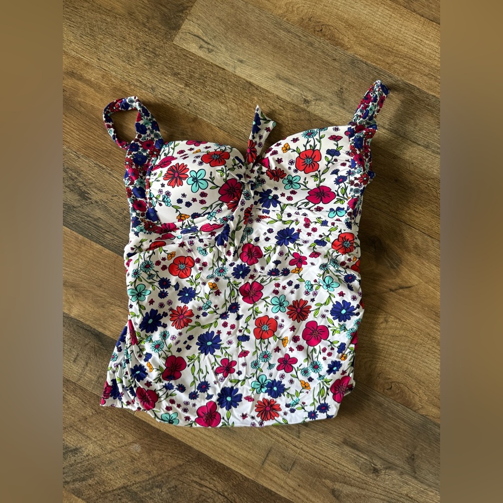 Liz Claiborne Multicolor Floral Camisole